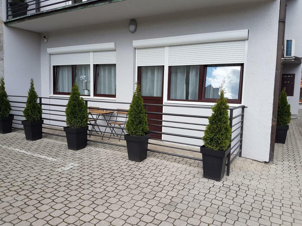 Apartments Spring Čačak Exterior foto